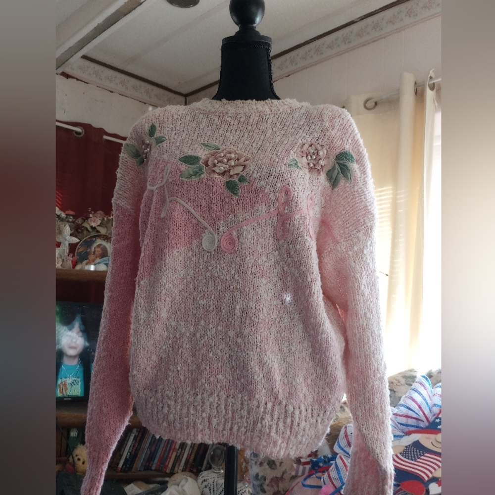 Vintage Floral applique Sweater